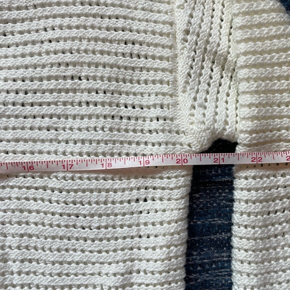 NWOT Crochet cream cardigan with tie waist - Picture 3 of 6